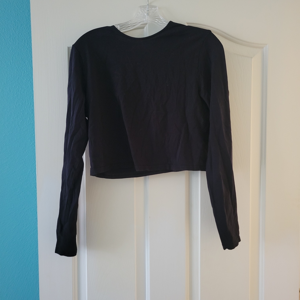 H&M Elegant Black Long Sleeve Tee